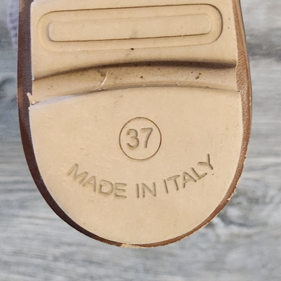 Patrizia Bonfanti Wedge Distressed Ankle Booties - Picture 13 of 13